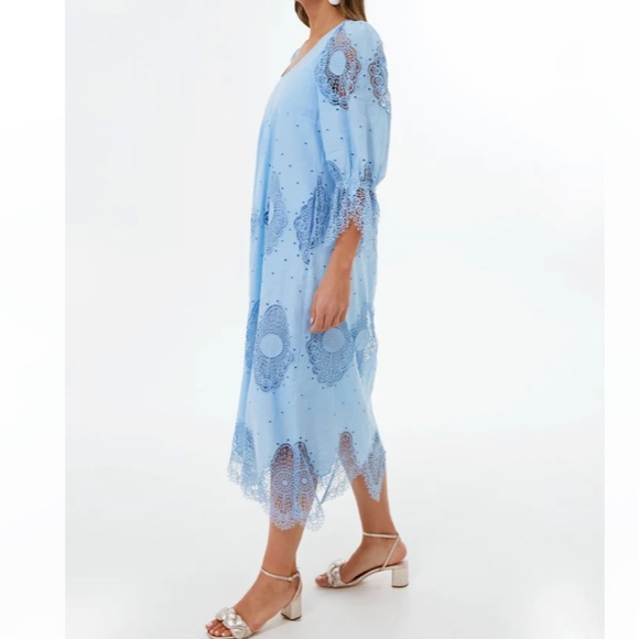 Forget Me Not Blue Lace Ashlyn Dress
TUCKERNUCK - Picture 3 of 9